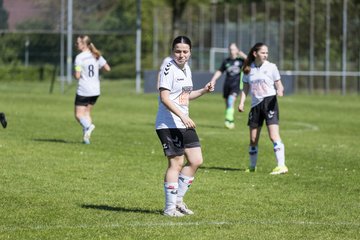 Bild 22 - wBJ SV Henstedt Ulzburg - FSG Oldendorf Itzehoe : Ergebnis: 6:3